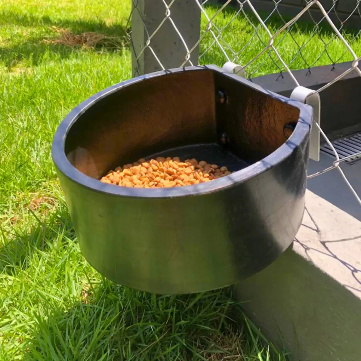Comedouro para cachorro com suporte tipo baia, kit 20 unidades